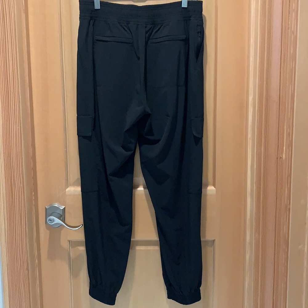 Athleta Chelsea Jogger with side pockets. - Picture 5 of 6